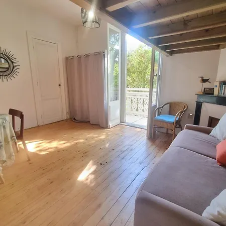 Beautiful & Bright With Balconies Apartmán Arcachon